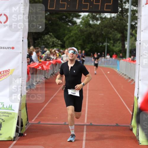 14.06.2026 - 7 Türme Triathlon Andreas Tolksdorf http://msf.ph/oto/9807175 14.06.2026 16:15:41 Ziel 652, 1002, 1282, 1305, 1406, 1666 meine-sportfotos.de