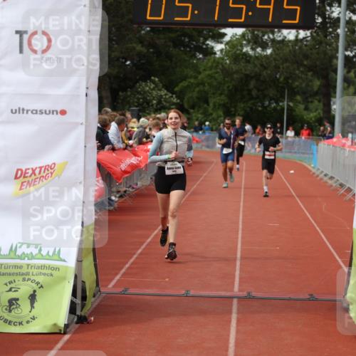 14.06.2026 - 7 Türme Triathlon Andreas Tolksdorf http://msf.ph/oto/9807178 14.06.2026 16:15:43 Ziel 652, 1282, 1305, 1354, 1406, 1666 meine-sportfotos.de