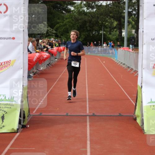 14.06.2026 - 7 Türme Triathlon Andreas Tolksdorf http://msf.ph/oto/9807189 14.06.2026 16:15:51 Ziel 652, 1354, 1380, 1666 meine-sportfotos.de