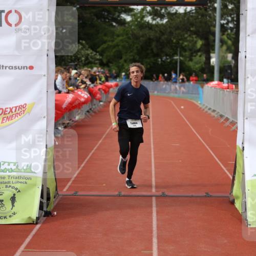 14.06.2026 - 7 Türme Triathlon Andreas Tolksdorf http://msf.ph/oto/9807191 14.06.2026 16:15:52 Ziel 652, 1354, 1380, 1666 meine-sportfotos.de