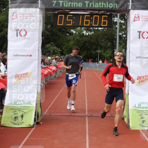 14.06.2026 - 7 Türme Triathlon Andreas Tolksdorf http://msf.ph/oto/9807198 14.06.2026 16:16:05 Ziel 1236, 1360, 1792 meine-sportfotos.de