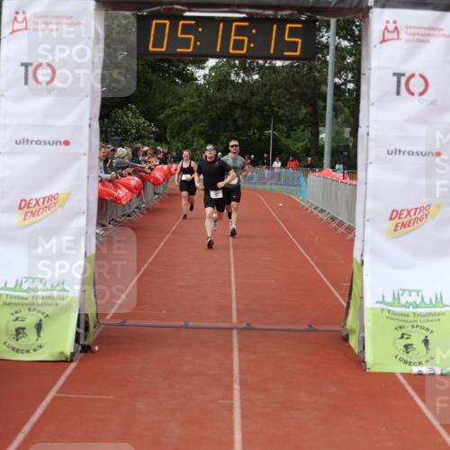 14.06.2026 - 7 Türme Triathlon Andreas Tolksdorf http://msf.ph/oto/9807209 14.06.2026 16:16:13 Ziel 1236, 1283, 1360, 1385, 1461, 1792 meine-sportfotos.de
