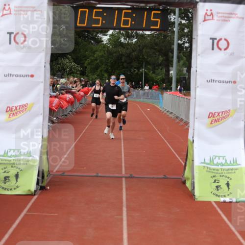 14.06.2026 - 7 Türme Triathlon Andreas Tolksdorf http://msf.ph/oto/9807211 14.06.2026 16:16:14 Ziel 1236, 1283, 1385, 1461, 1732 meine-sportfotos.de