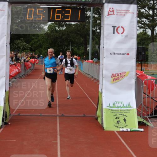14.06.2026 - 7 Türme Triathlon Andreas Tolksdorf http://msf.ph/oto/9807233 14.06.2026 16:16:30 Ziel 1327, 1333, 1408, 1732 meine-sportfotos.de