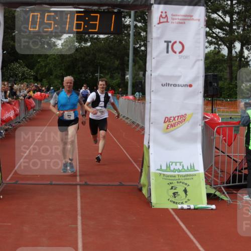 14.06.2026 - 7 Türme Triathlon Andreas Tolksdorf http://msf.ph/oto/9807234 14.06.2026 16:16:30 Ziel 1327, 1333, 1408, 1732 meine-sportfotos.de