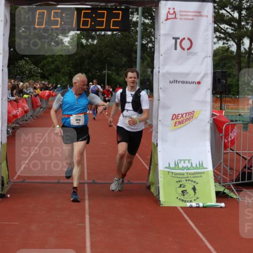 14.06.2026 - 7 Türme Triathlon Andreas Tolksdorf http://msf.ph/oto/9807236 14.06.2026 16:16:31 Ziel 1327, 1333, 1408 meine-sportfotos.de