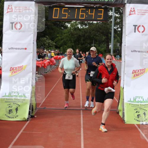 14.06.2026 - 7 Türme Triathlon Andreas Tolksdorf http://msf.ph/oto/9807255 14.06.2026 16:16:42 Ziel 998, 1266, 1306, 1333, 1637, 1706, 1753 meine-sportfotos.de