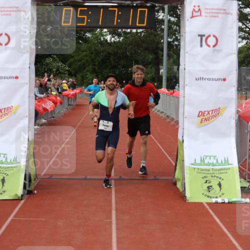 14.06.2026 - 7 Türme Triathlon Andreas Tolksdorf http://msf.ph/oto/9807286 14.06.2026 16:17:09 Ziel 1085, 1217, 1352, 1441 meine-sportfotos.de
