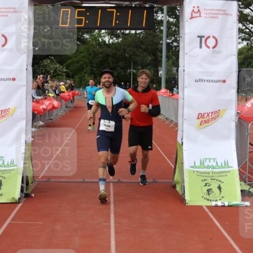 14.06.2026 - 7 Türme Triathlon Andreas Tolksdorf http://msf.ph/oto/9807287 14.06.2026 16:17:09 Ziel 1085, 1217, 1352, 1441 meine-sportfotos.de