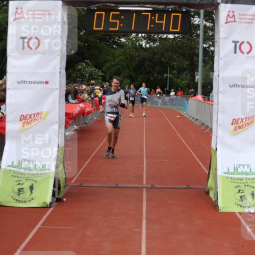 14.06.2026 - 7 Türme Triathlon Andreas Tolksdorf http://msf.ph/oto/9807310 14.06.2026 16:17:39 Ziel 653, 1372 meine-sportfotos.de