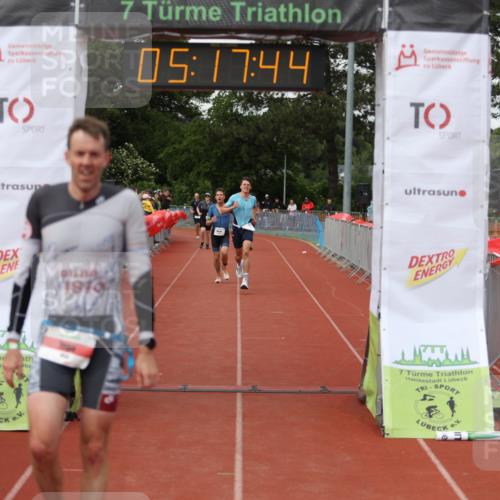 14.06.2026 - 7 Türme Triathlon Andreas Tolksdorf http://msf.ph/oto/9807315 14.06.2026 16:17:43 Ziel 653, 1222, 1372 meine-sportfotos.de