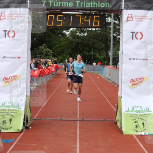 14.06.2026 - 7 Türme Triathlon Andreas Tolksdorf http://msf.ph/oto/9807318 14.06.2026 16:17:45 Ziel 653, 1222, 1372, 1394, 1450 meine-sportfotos.de