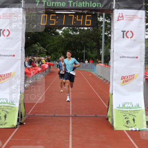 14.06.2026 - 7 Türme Triathlon Andreas Tolksdorf http://msf.ph/oto/9807319 14.06.2026 16:17:45 Ziel 653, 1222, 1372, 1394, 1450 meine-sportfotos.de