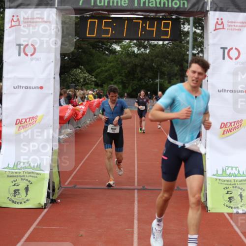 14.06.2026 - 7 Türme Triathlon Andreas Tolksdorf http://msf.ph/oto/9807324 14.06.2026 16:17:48 Ziel 653, 1222, 1372, 1394, 1450, 1465, 1552 meine-sportfotos.de
