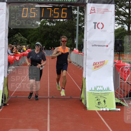 14.06.2026 - 7 Türme Triathlon Andreas Tolksdorf http://msf.ph/oto/9807343 14.06.2026 16:17:55 Ziel 1222, 1332, 1372, 1394, 1450, 1465, 1552 meine-sportfotos.de