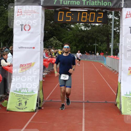 14.06.2026 - 7 Türme Triathlon Andreas Tolksdorf http://msf.ph/oto/9807348 14.06.2026 16:18:01 Ziel 853, 1332, 1394, 1465, 1552 meine-sportfotos.de
