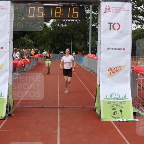 14.06.2026 - 7 Türme Triathlon Andreas Tolksdorf http://msf.ph/oto/9807355 14.06.2026 16:18:14 Ziel 679, 853 meine-sportfotos.de
