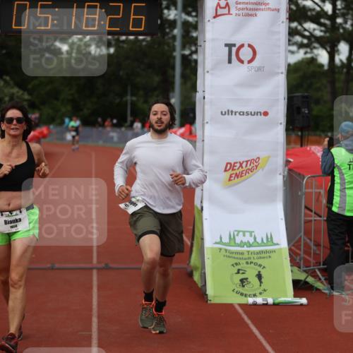 14.06.2026 - 7 Türme Triathlon Andreas Tolksdorf http://msf.ph/oto/9807365 14.06.2026 16:18:25 Ziel 1421, 1658 meine-sportfotos.de