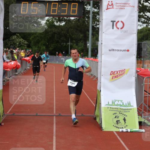 14.06.2026 - 7 Türme Triathlon Andreas Tolksdorf http://msf.ph/oto/9807371 14.06.2026 16:18:36 Ziel 1288, 1378 meine-sportfotos.de