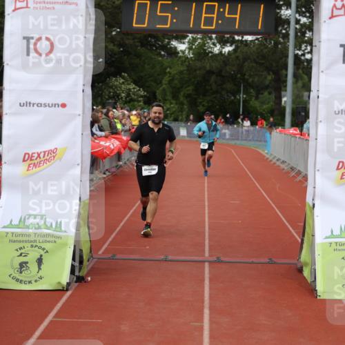 14.06.2026 - 7 Türme Triathlon Andreas Tolksdorf http://msf.ph/oto/9807376 14.06.2026 16:18:39 Ziel 1288, 1326, 1378 meine-sportfotos.de