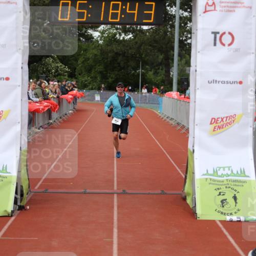 14.06.2026 - 7 Türme Triathlon Andreas Tolksdorf http://msf.ph/oto/9807380 14.06.2026 16:18:42 Ziel 1288, 1326, 1378 meine-sportfotos.de