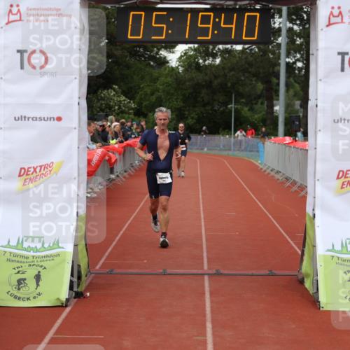 14.06.2026 - 7 Türme Triathlon Andreas Tolksdorf http://msf.ph/oto/9807412 14.06.2026 16:19:39 Ziel 727, 1381, 1387, 1489 meine-sportfotos.de