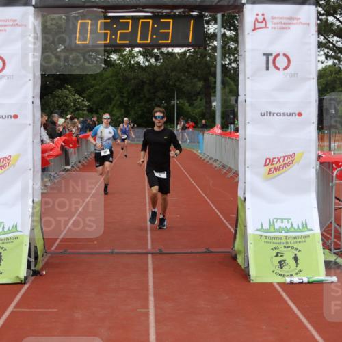 14.06.2026 - 7 Türme Triathlon Andreas Tolksdorf http://msf.ph/oto/9807455 14.06.2026 16:20:30 Ziel 758, 1388, 1430 meine-sportfotos.de