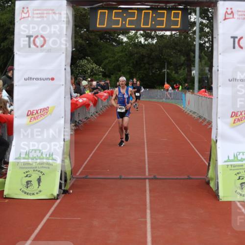 14.06.2026 - 7 Türme Triathlon Andreas Tolksdorf http://msf.ph/oto/9807466 14.06.2026 16:20:38 Ziel 1294, 1388, 1430 meine-sportfotos.de