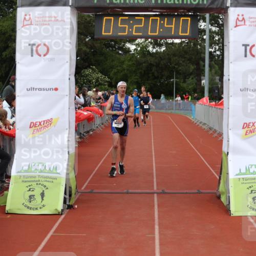 14.06.2026 - 7 Türme Triathlon Andreas Tolksdorf http://msf.ph/oto/9807467 14.06.2026 16:20:39 Ziel 780, 1294, 1388, 1430 meine-sportfotos.de