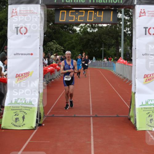 14.06.2026 - 7 Türme Triathlon Andreas Tolksdorf http://msf.ph/oto/9807468 14.06.2026 16:20:39 Ziel 780, 1294, 1388, 1430 meine-sportfotos.de