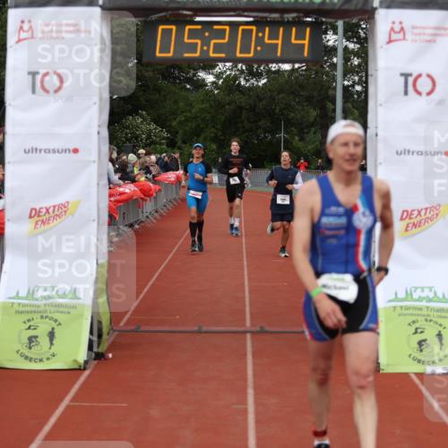 14.06.2026 - 7 Türme Triathlon Andreas Tolksdorf http://msf.ph/oto/9807472 14.06.2026 16:20:43 Ziel 780, 1294, 1313, 1415 meine-sportfotos.de