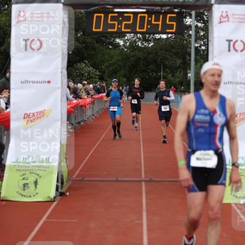 14.06.2026 - 7 Türme Triathlon Andreas Tolksdorf http://msf.ph/oto/9807473 14.06.2026 16:20:43 Ziel 780, 1294, 1313, 1415 meine-sportfotos.de