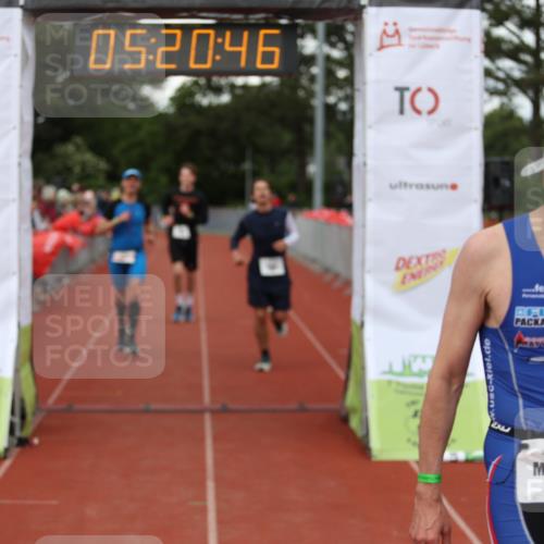 14.06.2026 - 7 Türme Triathlon Andreas Tolksdorf http://msf.ph/oto/9807476 14.06.2026 16:20:45 Ziel 780, 1294, 1313, 1415 meine-sportfotos.de