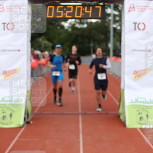 14.06.2026 - 7 Türme Triathlon Andreas Tolksdorf http://msf.ph/oto/9807477 14.06.2026 16:20:46 Ziel 780, 1294, 1313, 1415 meine-sportfotos.de
