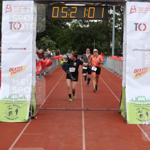 14.06.2026 - 7 Türme Triathlon Andreas Tolksdorf http://msf.ph/oto/9807486 14.06.2026 16:21:00 Ziel 624, 1070, 1330, 1486, 1773 meine-sportfotos.de