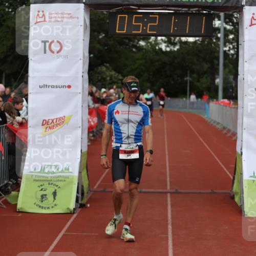 14.06.2026 - 7 Türme Triathlon Andreas Tolksdorf http://msf.ph/oto/9807500 14.06.2026 16:21:10 Ziel 624, 1070, 1330, 1417, 1486 meine-sportfotos.de