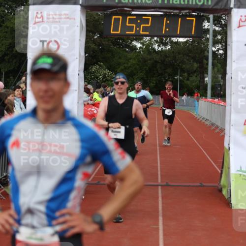14.06.2026 - 7 Türme Triathlon Andreas Tolksdorf http://msf.ph/oto/9807503 14.06.2026 16:21:16 Ziel 624, 1226, 1338, 1417 meine-sportfotos.de