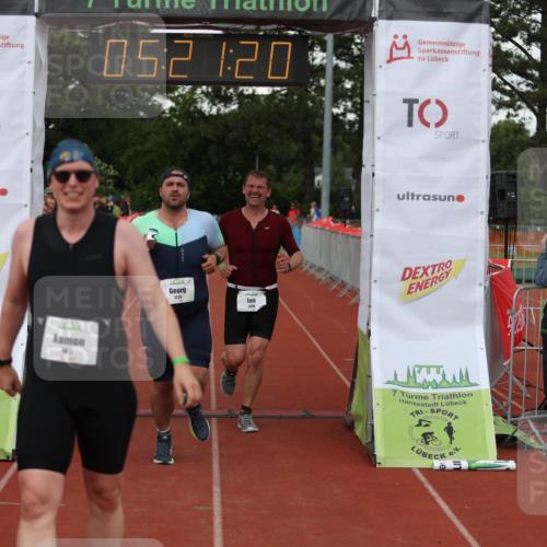 14.06.2026 - 7 Türme Triathlon Andreas Tolksdorf http://msf.ph/oto/9807509 14.06.2026 16:21:19 Ziel 704, 1226, 1338, 1417 meine-sportfotos.de