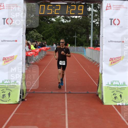 14.06.2026 - 7 Türme Triathlon Andreas Tolksdorf http://msf.ph/oto/9807522 14.06.2026 16:21:28 Ziel 704, 1228 meine-sportfotos.de