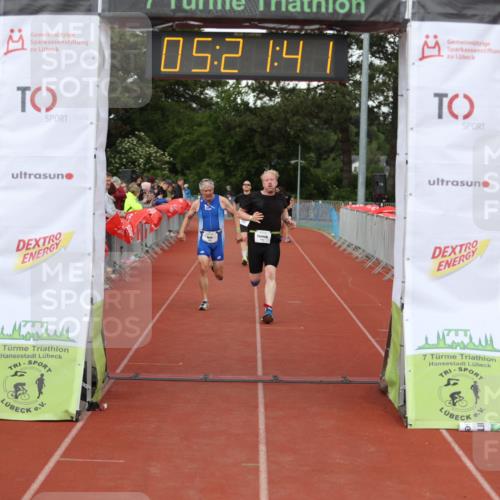 14.06.2026 - 7 Türme Triathlon Andreas Tolksdorf http://msf.ph/oto/9807526 14.06.2026 16:21:40 Ziel 1321, 1357, 1392 meine-sportfotos.de