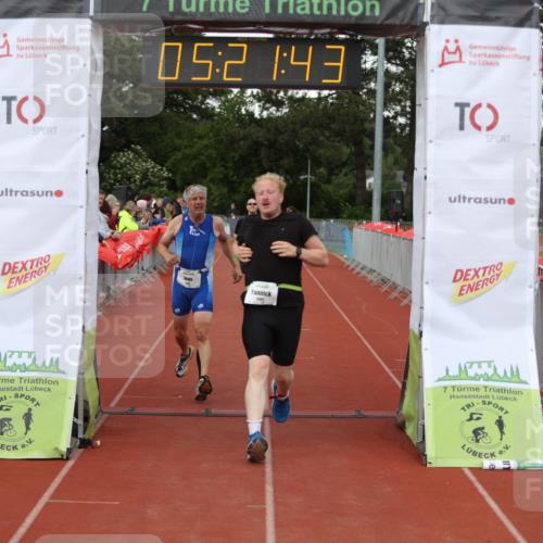 14.06.2026 - 7 Türme Triathlon Andreas Tolksdorf http://msf.ph/oto/9807531 14.06.2026 16:21:42 Ziel 1321, 1357, 1392 meine-sportfotos.de