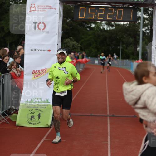 14.06.2026 - 7 Türme Triathlon Andreas Tolksdorf http://msf.ph/oto/9807545 14.06.2026 16:22:00 Ziel 872, 1340, 1350, 1390 meine-sportfotos.de
