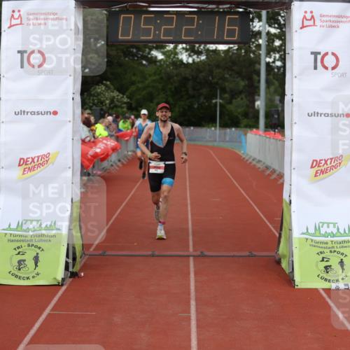 14.06.2026 - 7 Türme Triathlon Andreas Tolksdorf http://msf.ph/oto/9807559 14.06.2026 16:22:15 Ziel 626, 796, 1340, 1350 meine-sportfotos.de