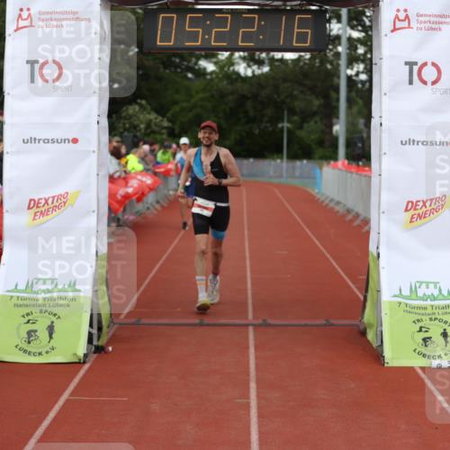 14.06.2026 - 7 Türme Triathlon Andreas Tolksdorf http://msf.ph/oto/9807560 14.06.2026 16:22:15 Ziel 626, 796, 1340, 1350 meine-sportfotos.de