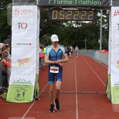 14.06.2026 - 7 Türme Triathlon Andreas Tolksdorf http://msf.ph/oto/9807566 14.06.2026 16:22:21 Ziel 626, 796, 819 meine-sportfotos.de