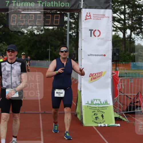 14.06.2026 - 7 Türme Triathlon Andreas Tolksdorf http://msf.ph/oto/9807579 14.06.2026 16:22:37 Ziel 874, 939, 1366, 1800 meine-sportfotos.de