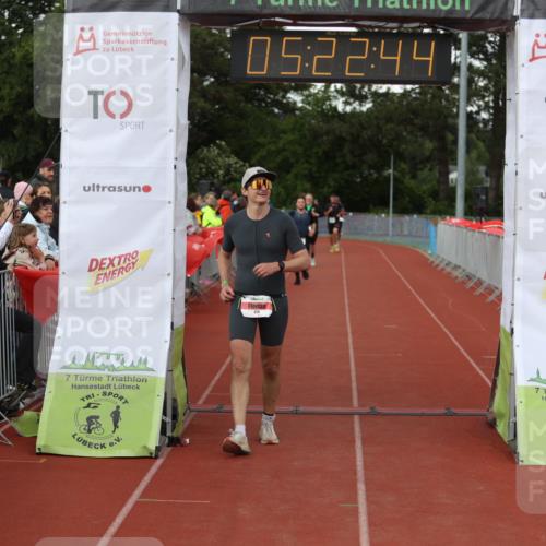 14.06.2026 - 7 Türme Triathlon Andreas Tolksdorf http://msf.ph/oto/9807584 14.06.2026 16:22:42 Ziel 874, 939, 1261, 1366, 1487 meine-sportfotos.de