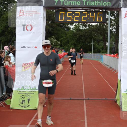14.06.2026 - 7 Türme Triathlon Andreas Tolksdorf http://msf.ph/oto/9807587 14.06.2026 16:22:44 Ziel 874, 1261, 1316, 1366, 1446, 1487 meine-sportfotos.de