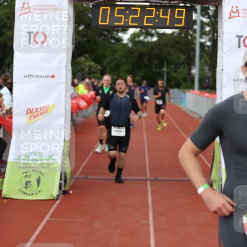 14.06.2026 - 7 Türme Triathlon Andreas Tolksdorf http://msf.ph/oto/9807590 14.06.2026 16:22:48 Ziel 874, 1261, 1316, 1422, 1446, 1487 meine-sportfotos.de