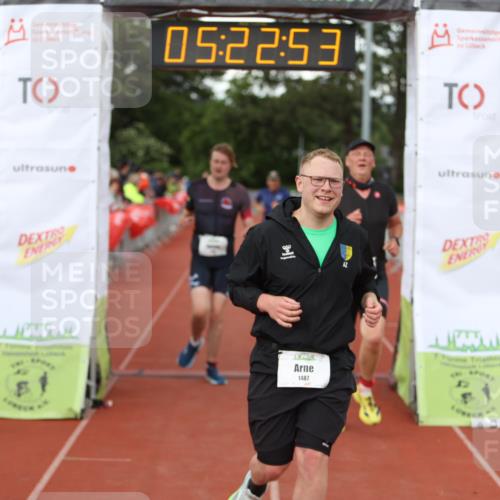 14.06.2026 - 7 Türme Triathlon Andreas Tolksdorf http://msf.ph/oto/9807597 14.06.2026 16:22:51 Ziel 1261, 1316, 1422, 1446, 1487 meine-sportfotos.de